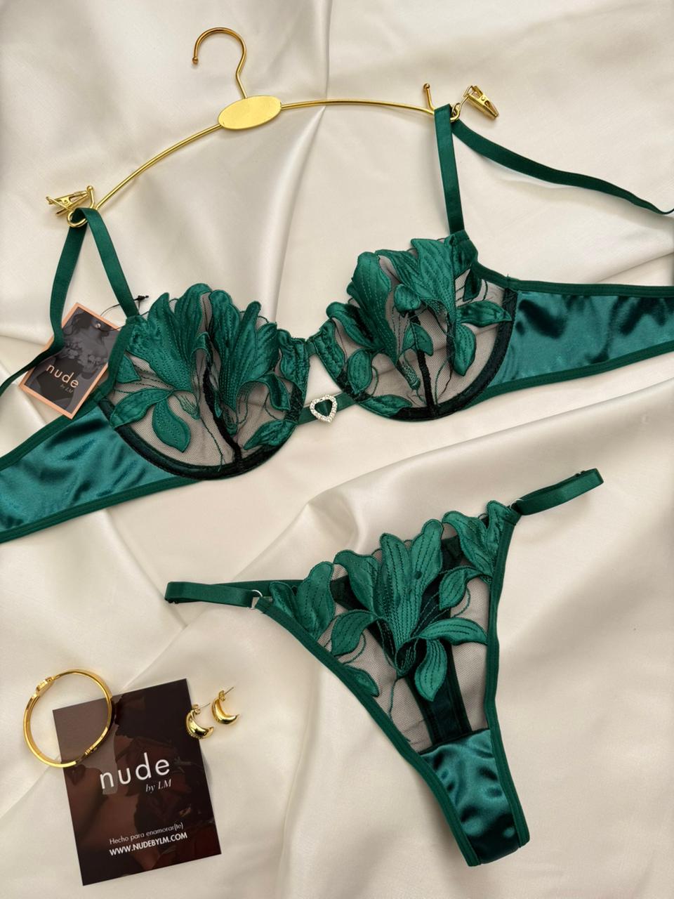 Set Lovely Green